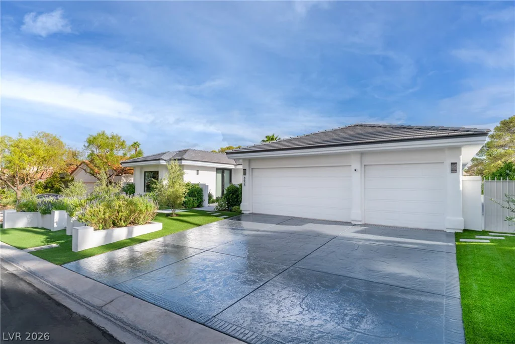 8633 Robinson Ridge, Las Vegas, NV 89117