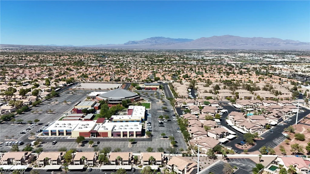 7900 Esterbrook, Las Vegas, NV 89128