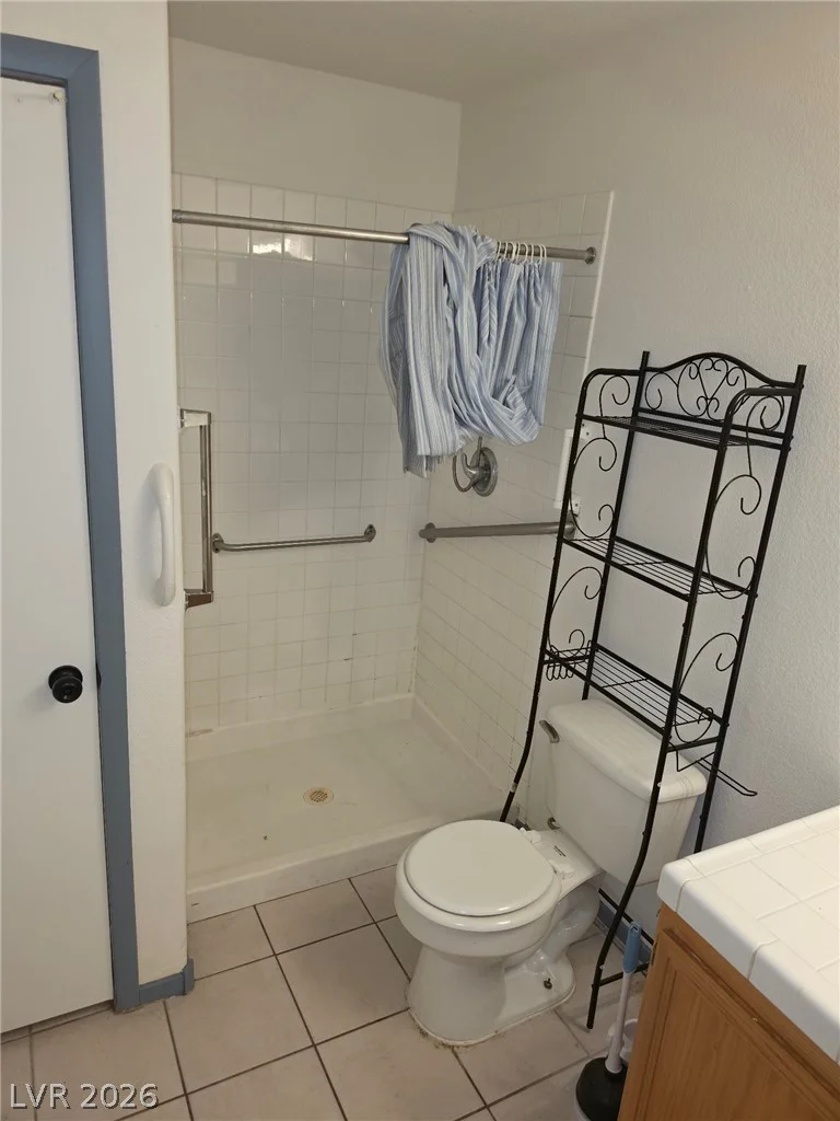2110 Los Feliz, Las Vegas, NV 89156