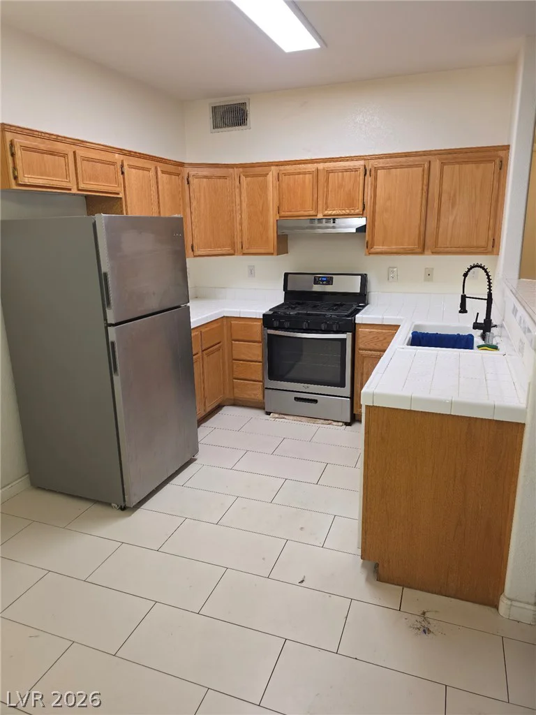 2110 Los Feliz, Las Vegas, NV 89156