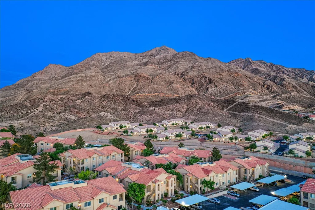 2110 Los Feliz, Las Vegas, NV 89156