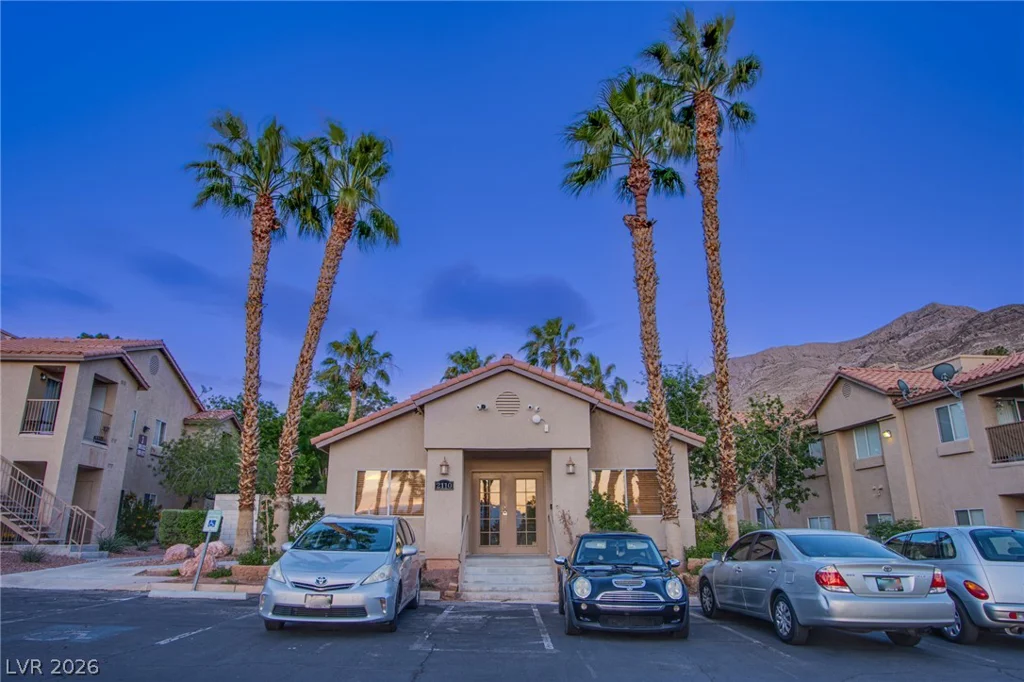 2110 Los Feliz, Las Vegas, NV 89156
