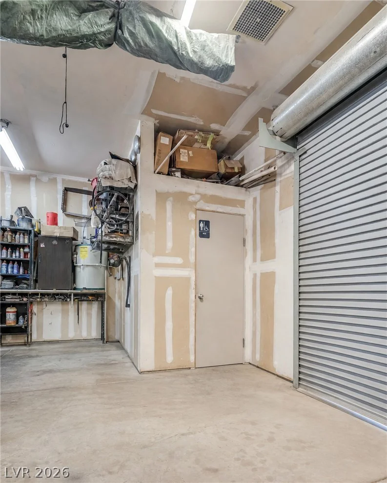 8885 Hickam, Las Vegas, NV 89129