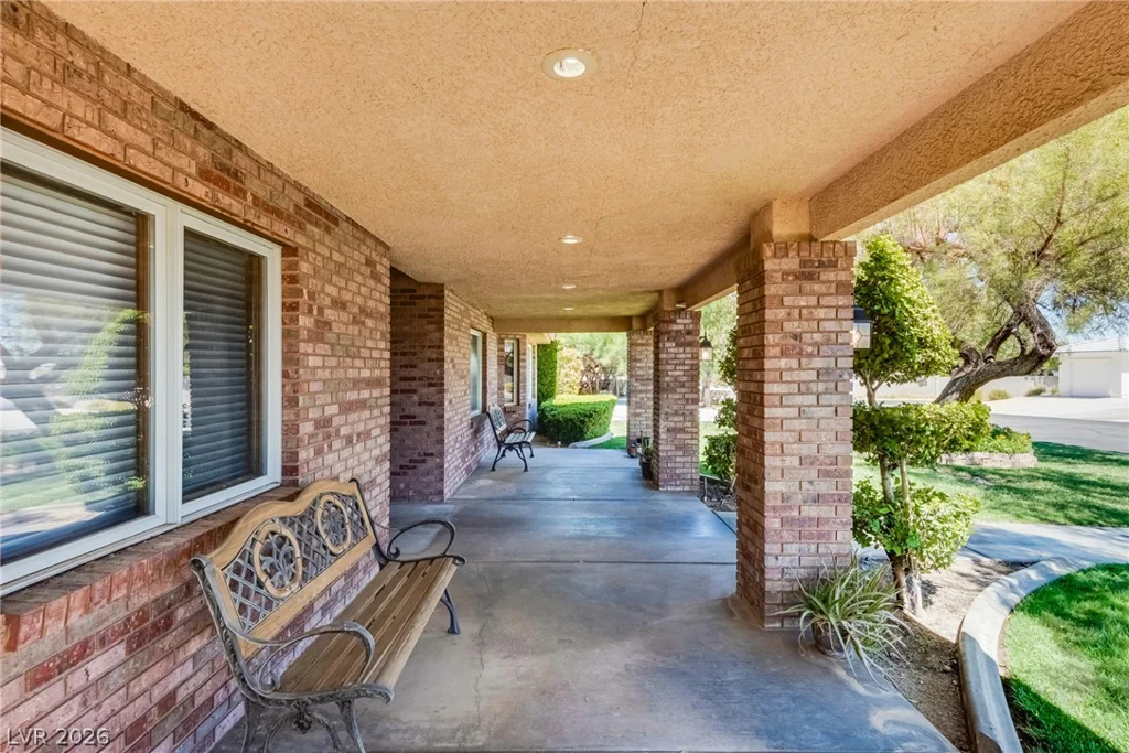 8885 Hickam, Las Vegas, NV 89129