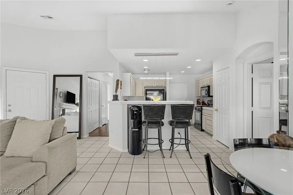 1472 Creslow, Las Vegas, NV 89102