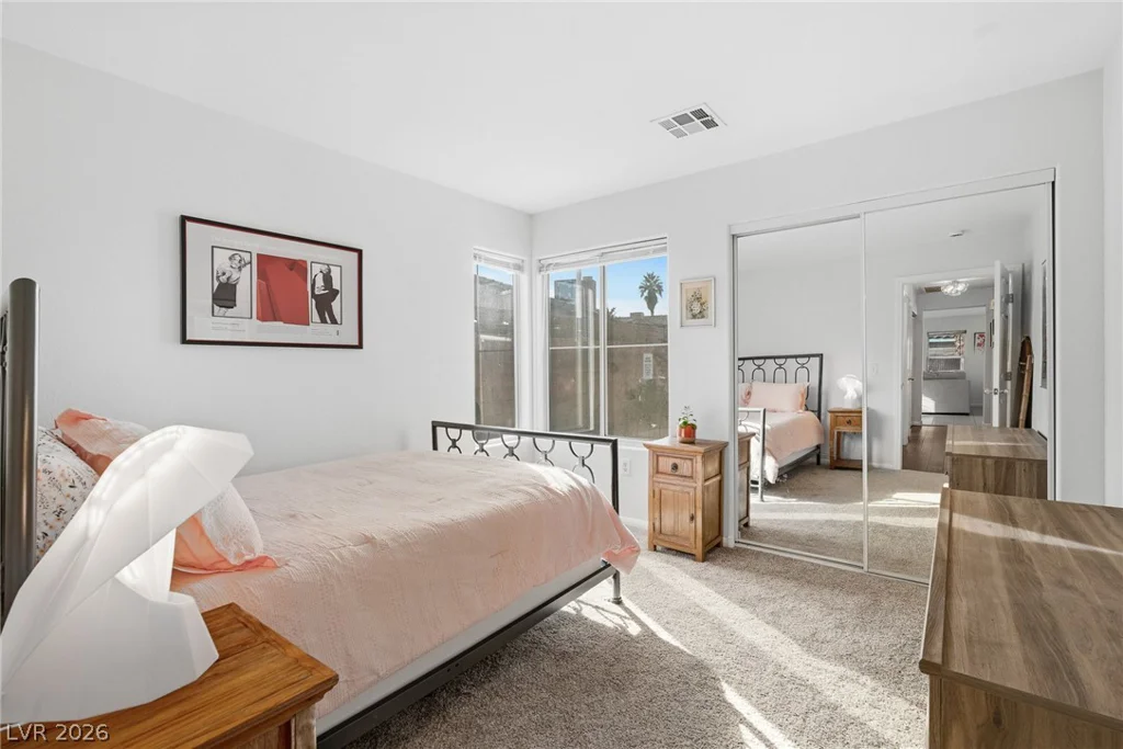 1472 Creslow, Las Vegas, NV 89102