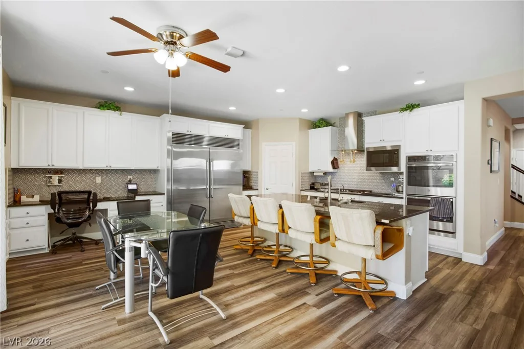 990 Floral Creek, Henderson, NV 89002