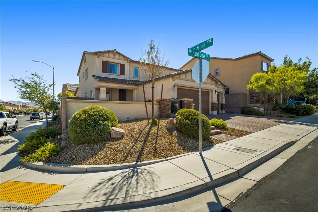 990 Floral Creek, Henderson, NV 89002