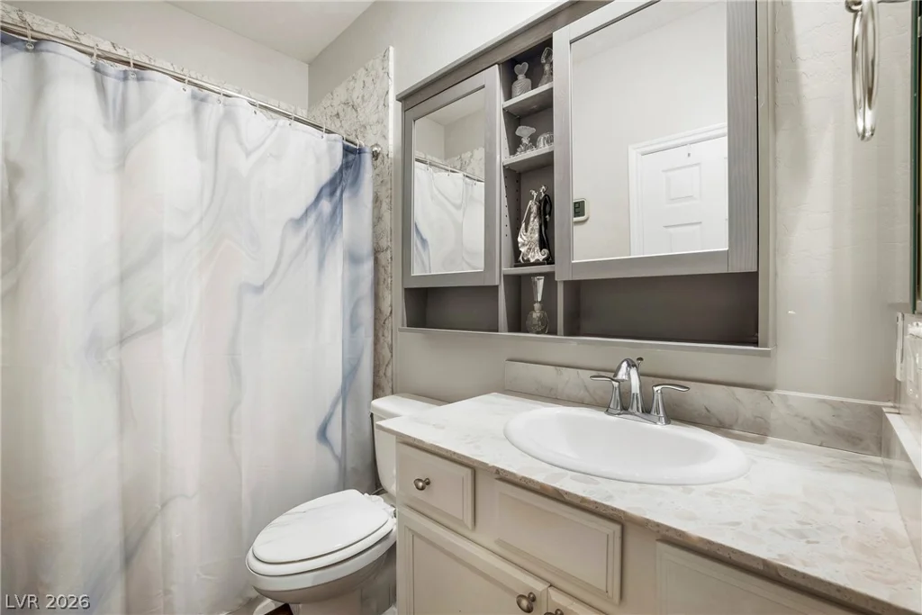 990 Floral Creek, Henderson, NV 89002