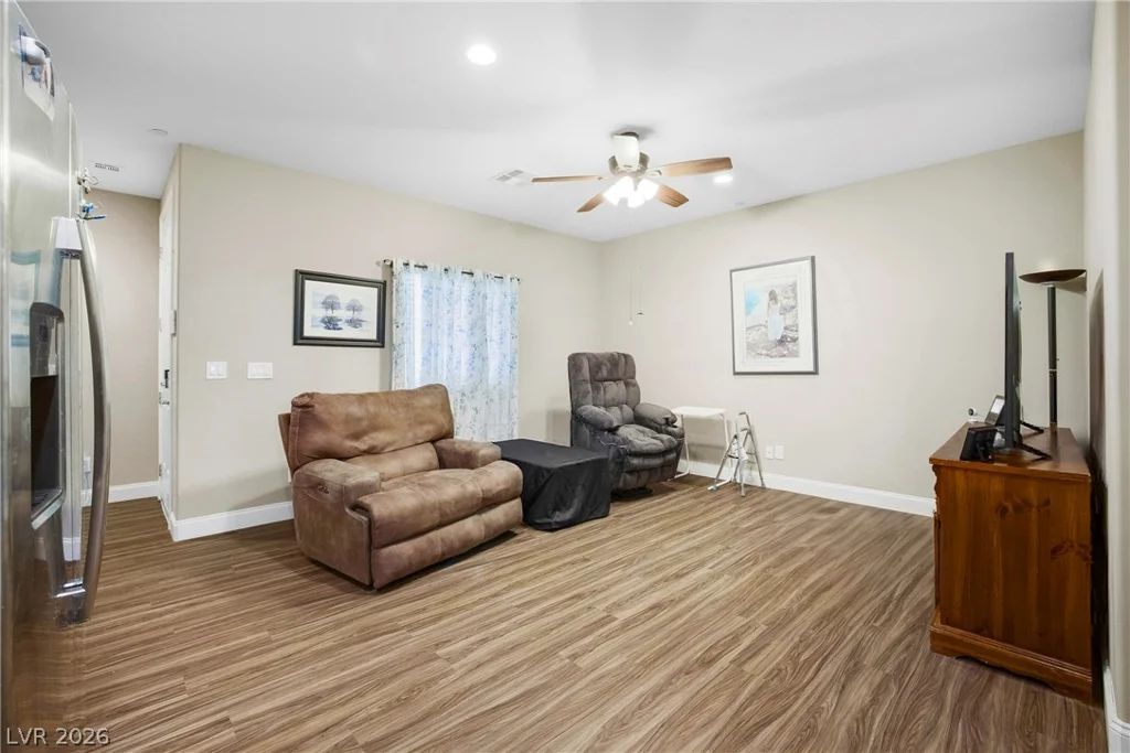 990 Floral Creek, Henderson, NV 89002