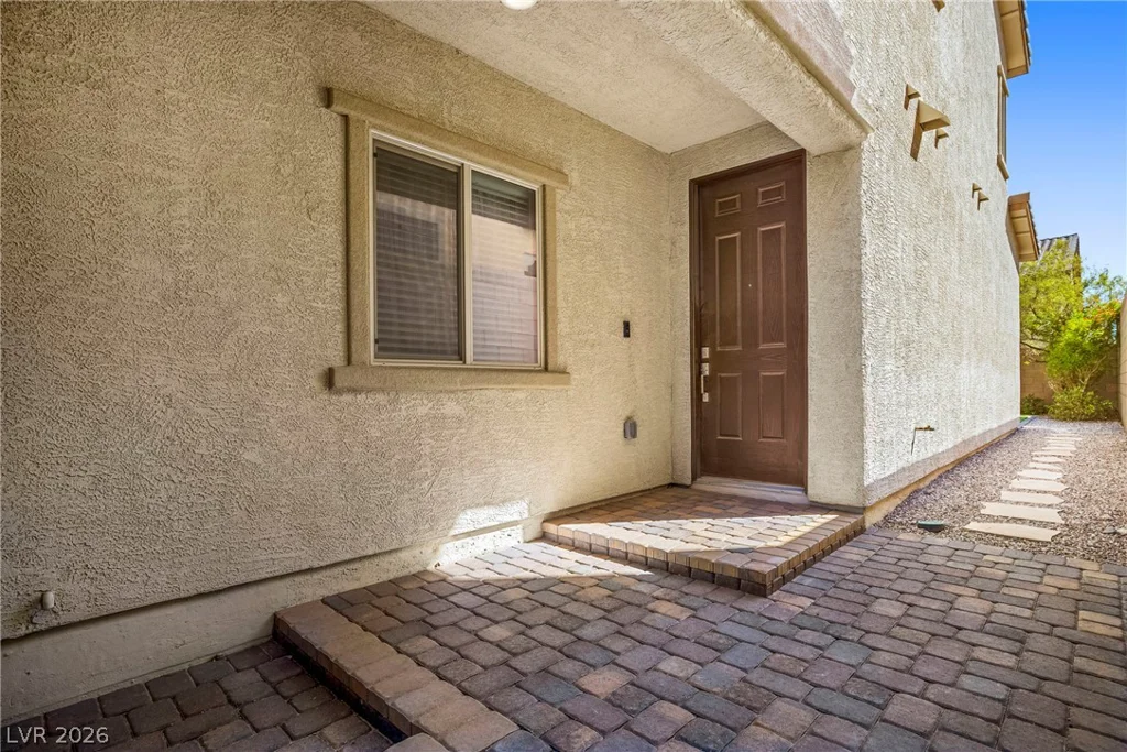 990 Floral Creek, Henderson, NV 89002