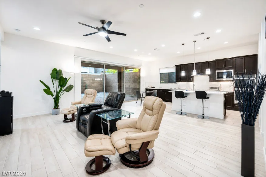 11617 Falcon Gorge, Las Vegas, NV 89138