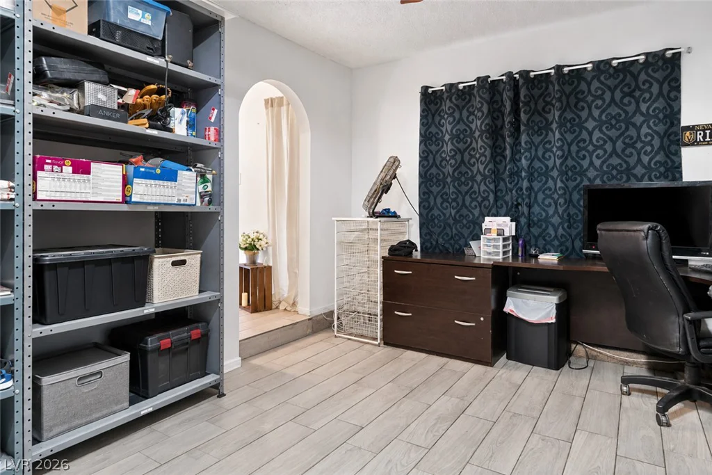 4664 El Canasta, Las Vegas, NV 89121