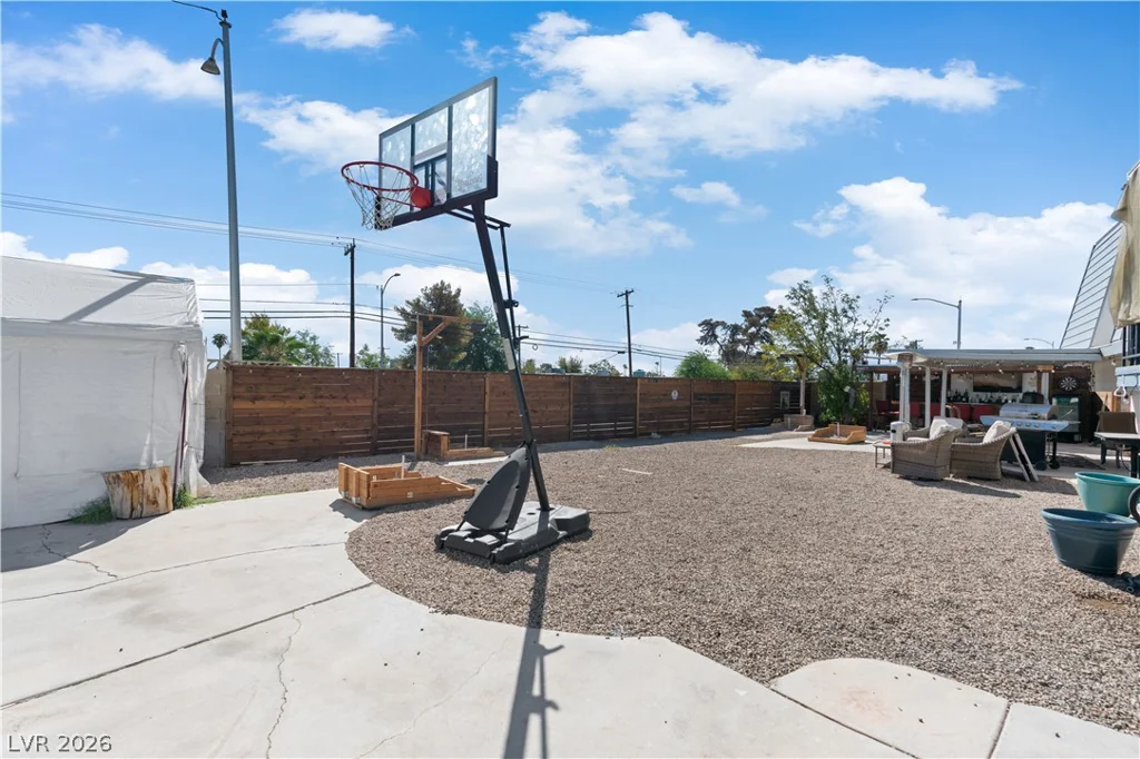 4664 El Canasta, Las Vegas, NV 89121