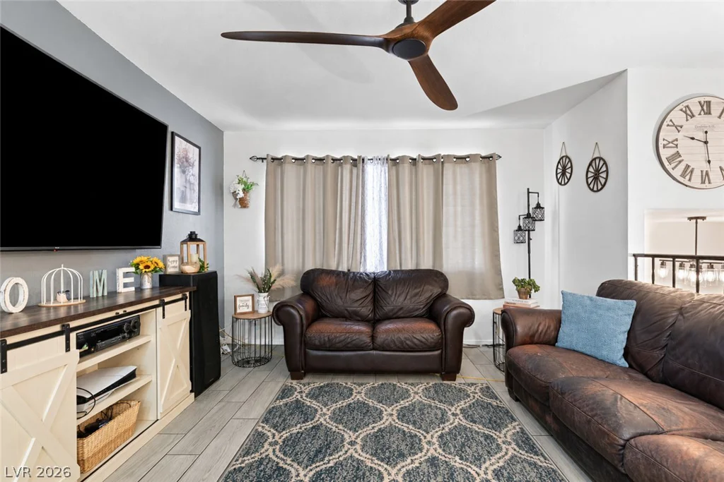 4664 El Canasta, Las Vegas, NV 89121