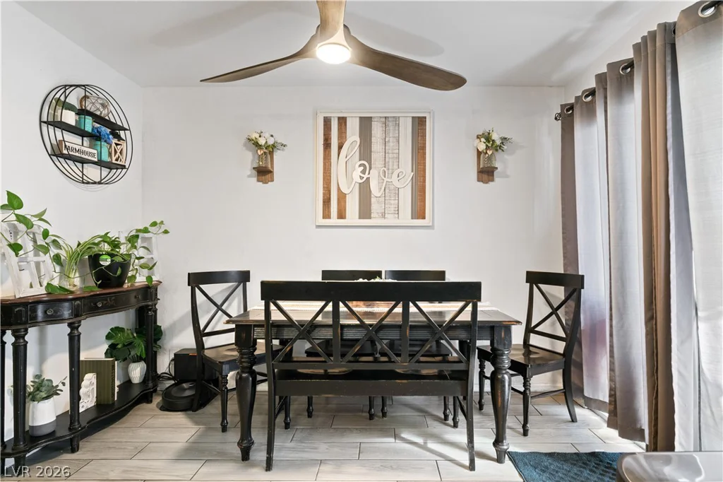 4664 El Canasta, Las Vegas, NV 89121