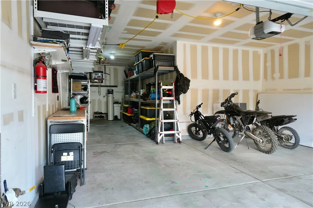 7675 Tierra Montanosa, Las Vegas, NV 89179