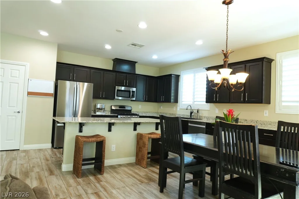 7675 Tierra Montanosa, Las Vegas, NV 89179