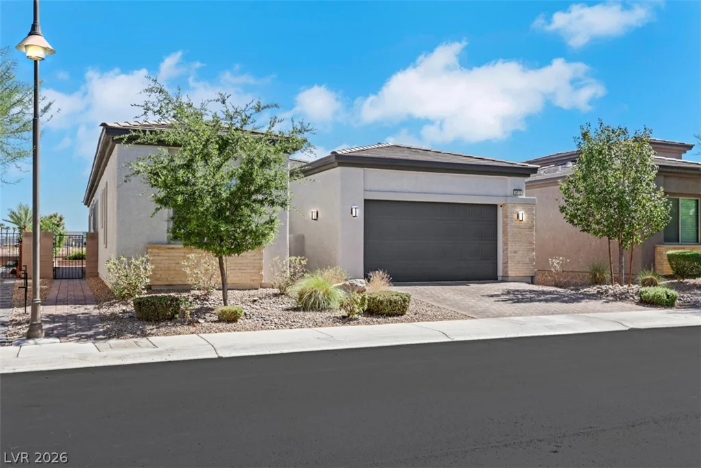 8612 Dusty Quail, Las Vegas, NV 89148