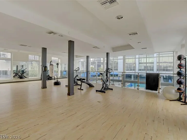 8925 Flamingo, Las Vegas, NV 89147