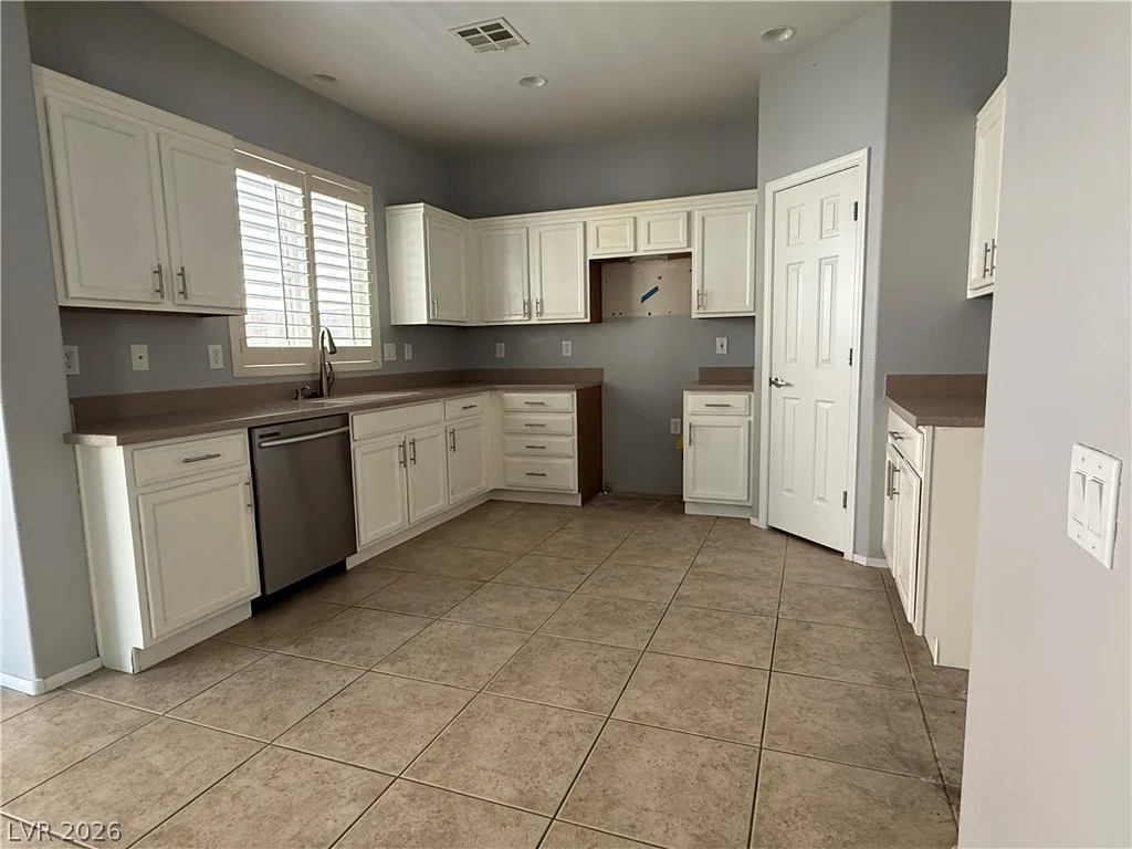 2482 Denholme, Henderson, NV 89044
