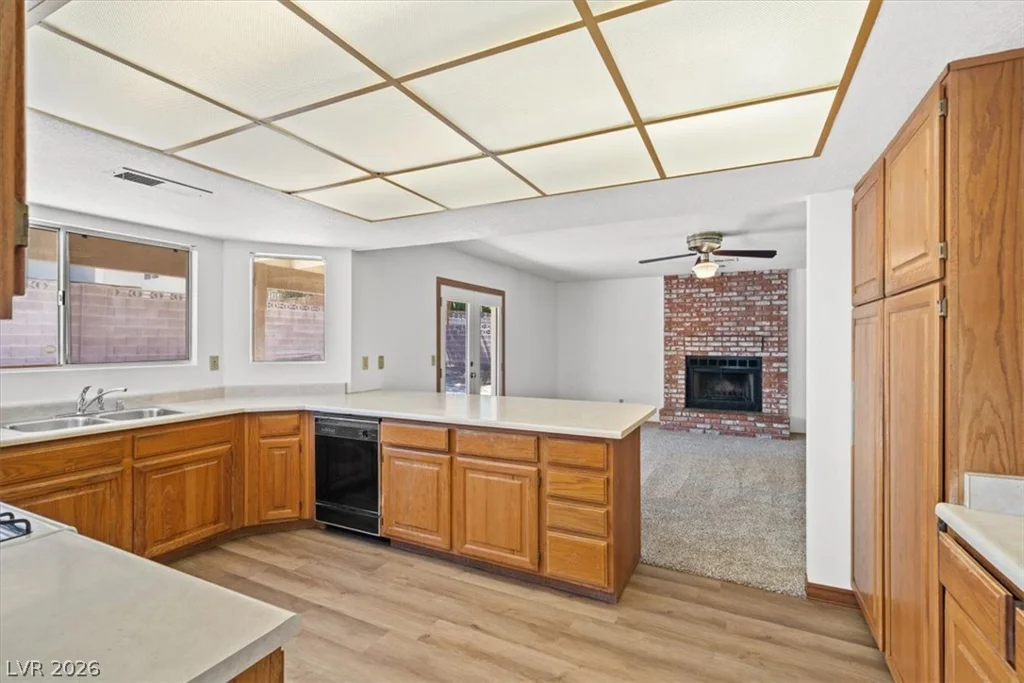 334 Moreno, Henderson, NV 89014