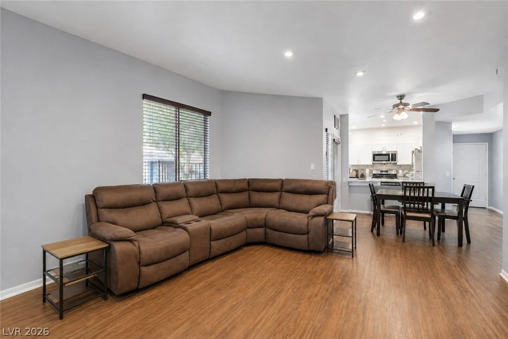 5250 Rainbow, Las Vegas, NV 89118