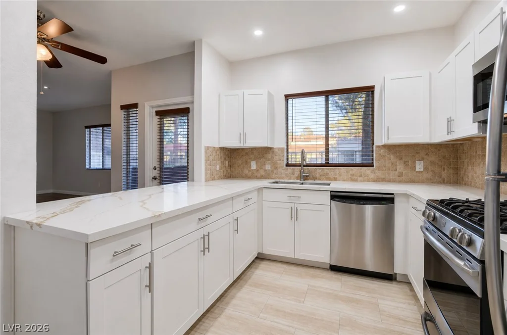 5250 Rainbow, Las Vegas, NV 89118