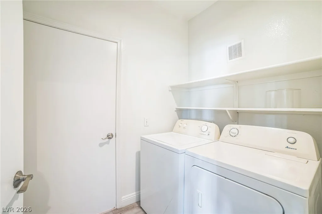 8725 Flamingo, Las Vegas, NV 89147
