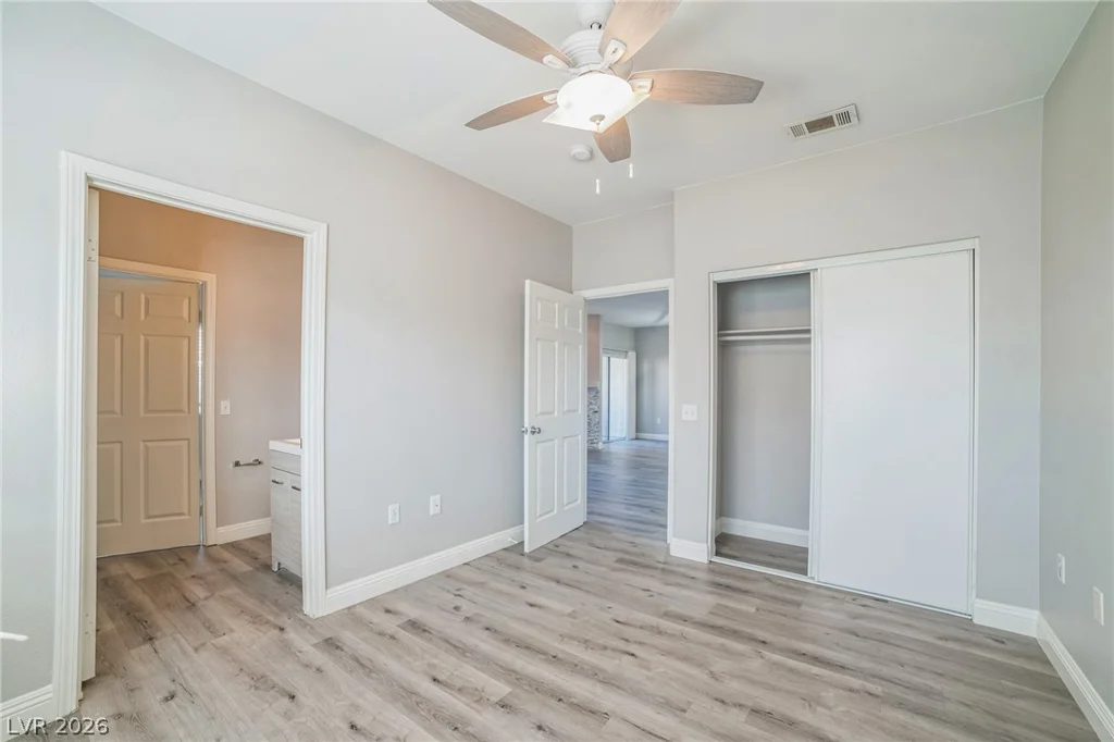 8725 Flamingo, Las Vegas, NV 89147