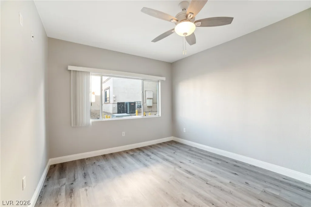 8725 Flamingo, Las Vegas, NV 89147