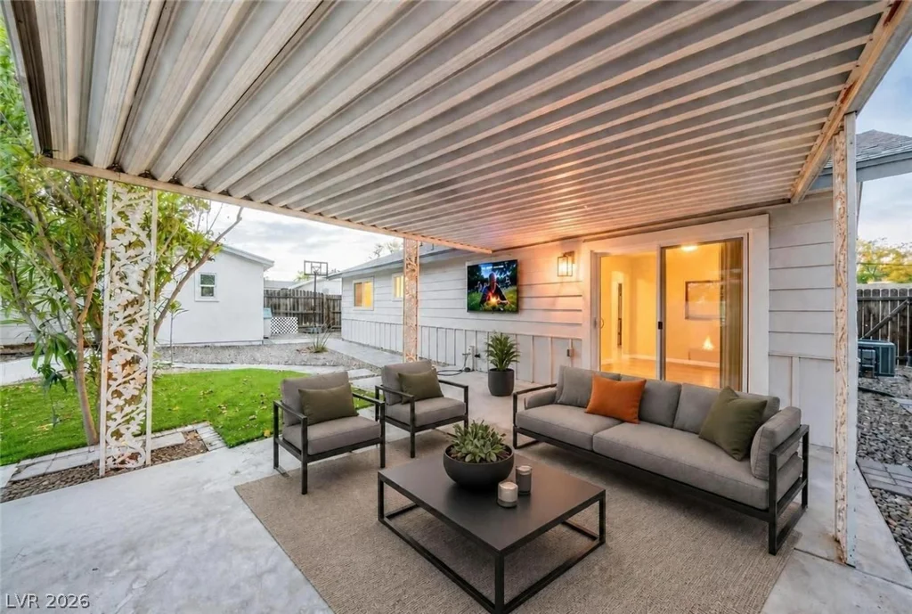3629 Florrie, Las Vegas, NV 89121