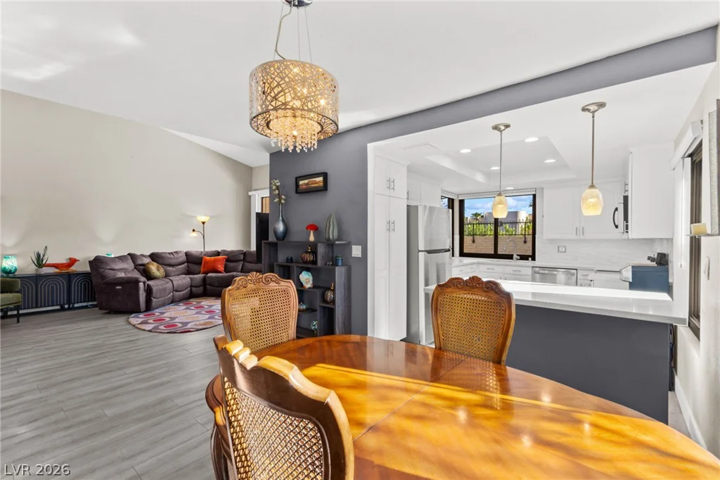 2511 Palmera, Las Vegas, NV 89121
