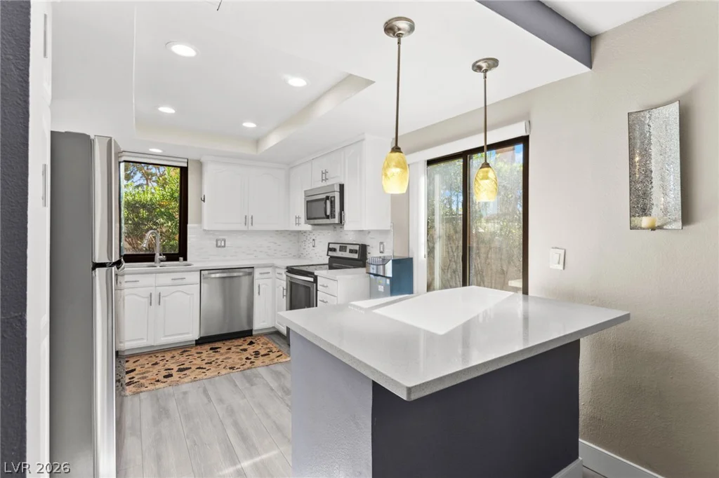 2511 Palmera, Las Vegas, NV 89121