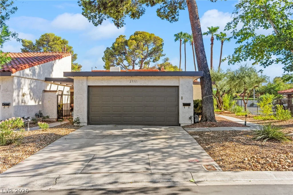 2511 Palmera, Las Vegas, NV 89121