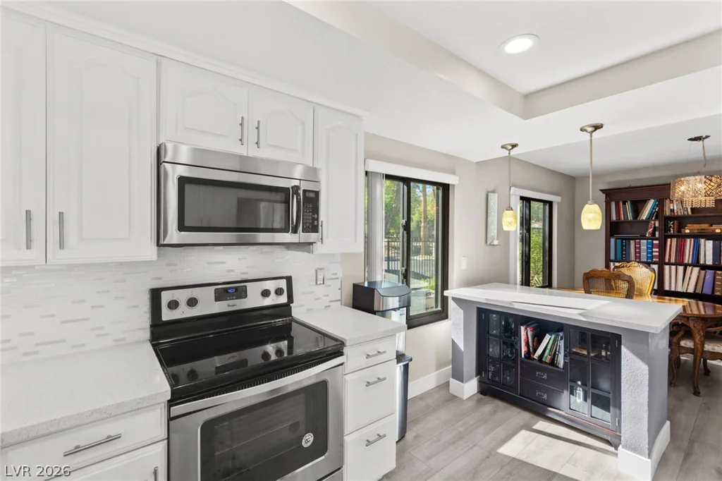 2511 Palmera, Las Vegas, NV 89121