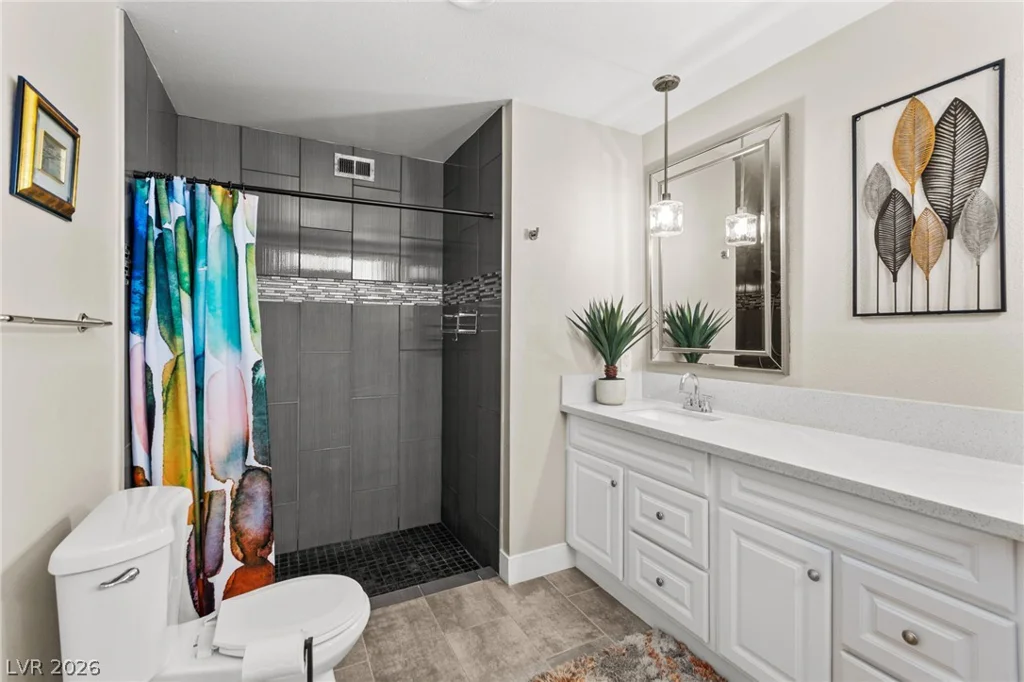 2511 Palmera, Las Vegas, NV 89121