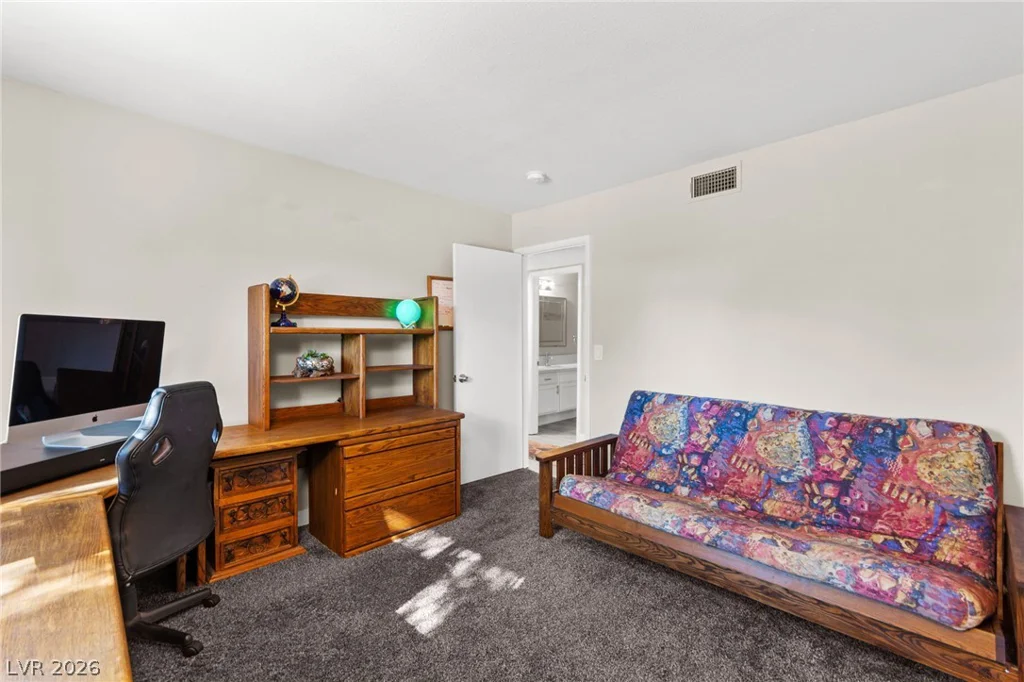 2511 Palmera, Las Vegas, NV 89121