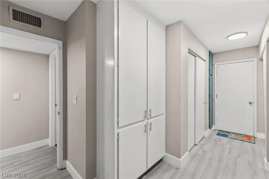 2511 Palmera, Las Vegas, NV 89121