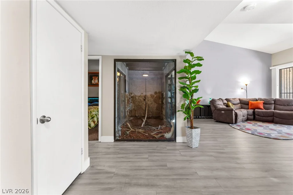 2511 Palmera, Las Vegas, NV 89121