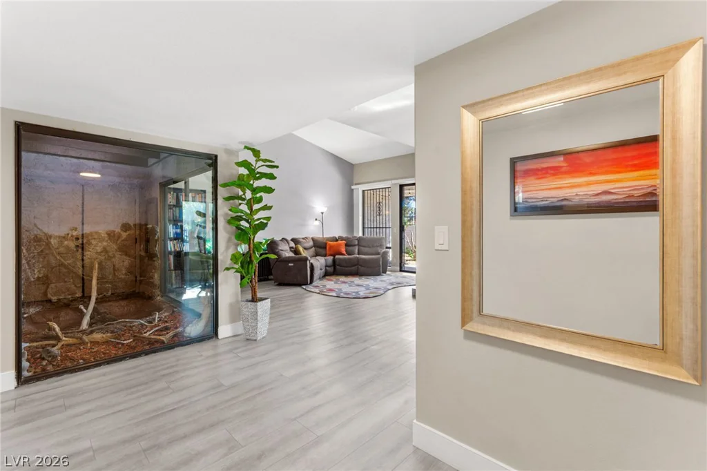 2511 Palmera, Las Vegas, NV 89121