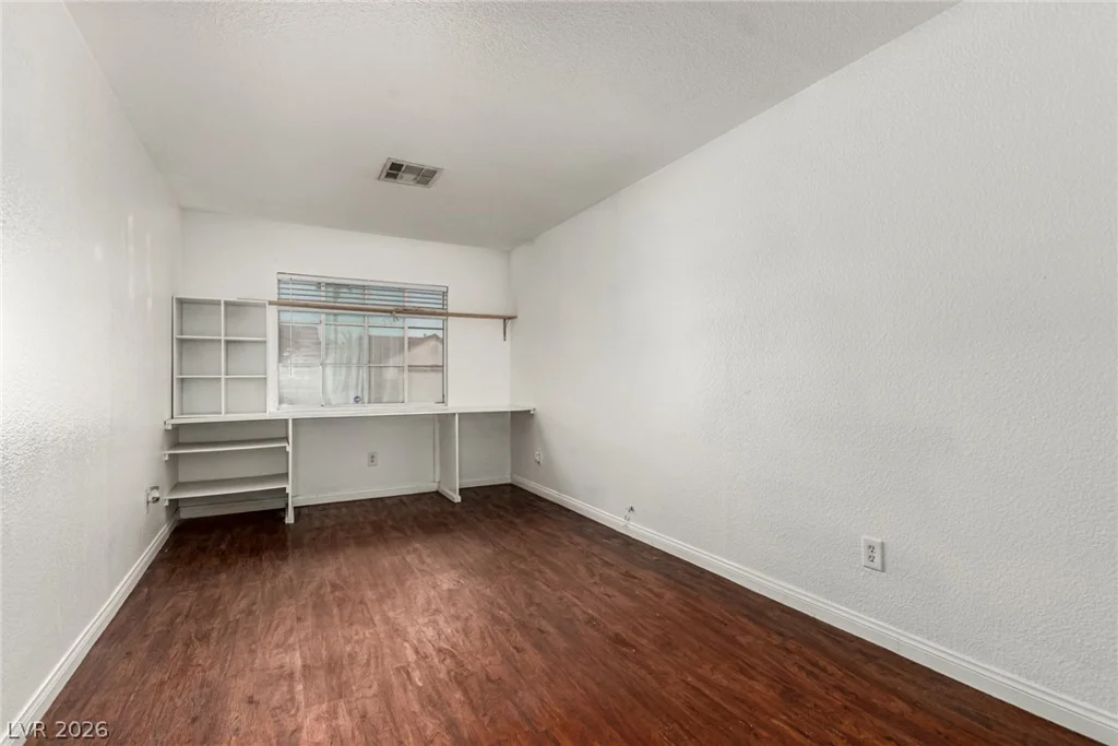 5931 Whalers Drift, North Las Vegas, NV 89031