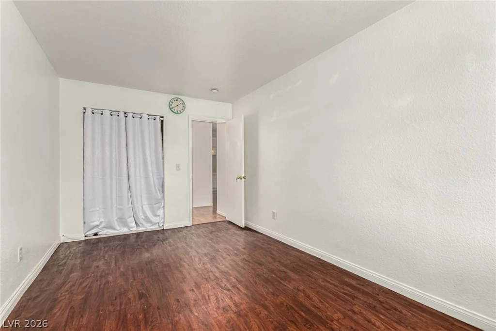 5931 Whalers Drift, North Las Vegas, NV 89031