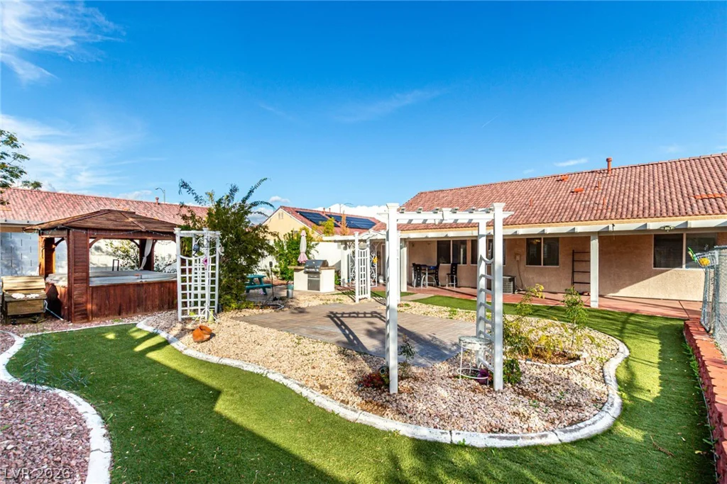 5931 Whalers Drift, North Las Vegas, NV 89031
