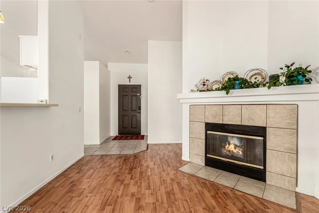 5931 Whalers Drift, North Las Vegas, NV 89031