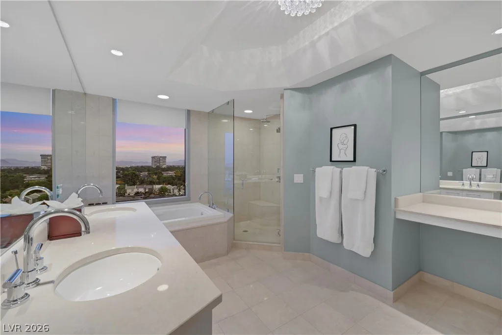 322 Karen, Las Vegas, NV 89109