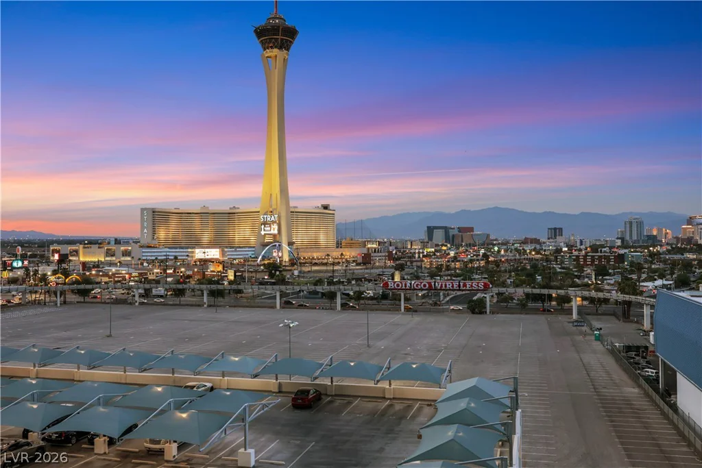 322 Karen, Las Vegas, NV 89109