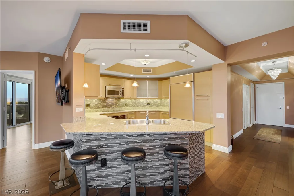 322 Karen, Las Vegas, NV 89109