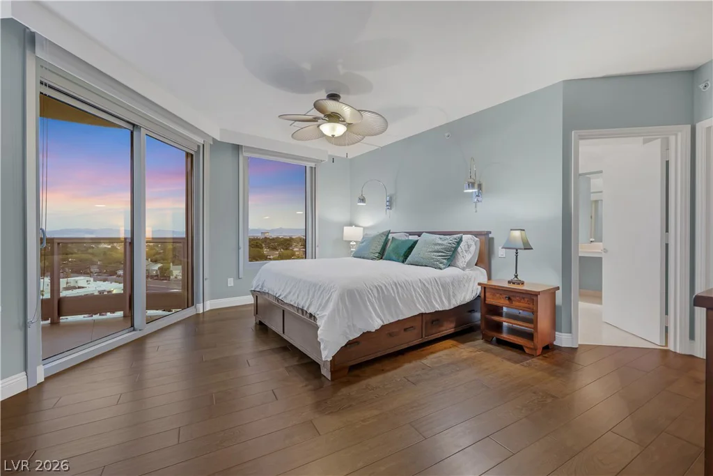 322 Karen, Las Vegas, NV 89109