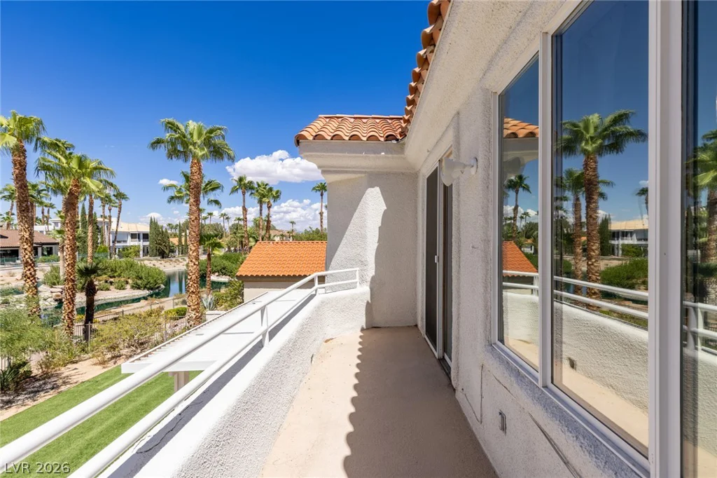8812 Rainbow Ridge, Las Vegas, NV 89117